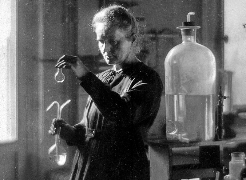 The Half Life of Marie Curie – Lyceum